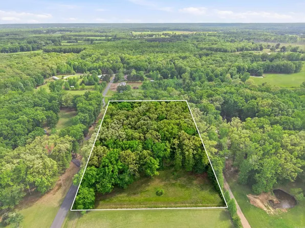 18 Deerfield Ln, Vilonia, AR 72173