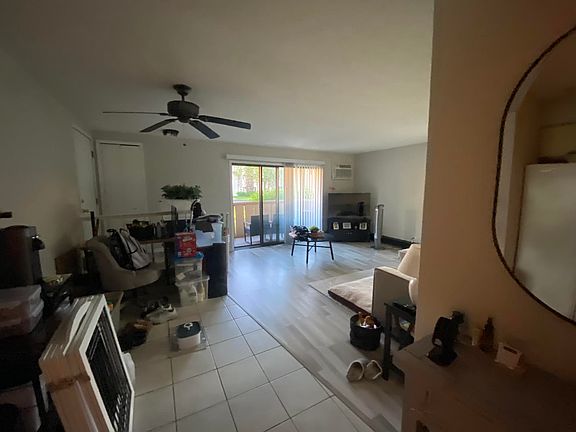 5th image of 13 Cedar Ct APT 1