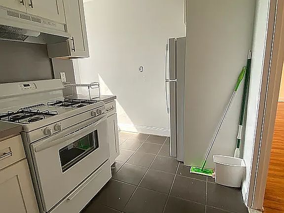 4th image of 8700 25th Ave APT 5N