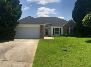 109 Luster Dr, Warner Robins, GA 31088