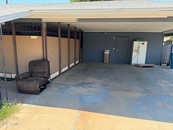 5th image of 3409 W BELMONT Avenue