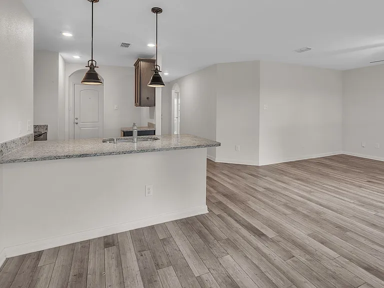 4536 Skipador Dr — Photo 5