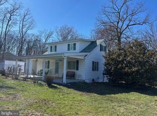 500 McDonald Rd, Winchester, VA 22602