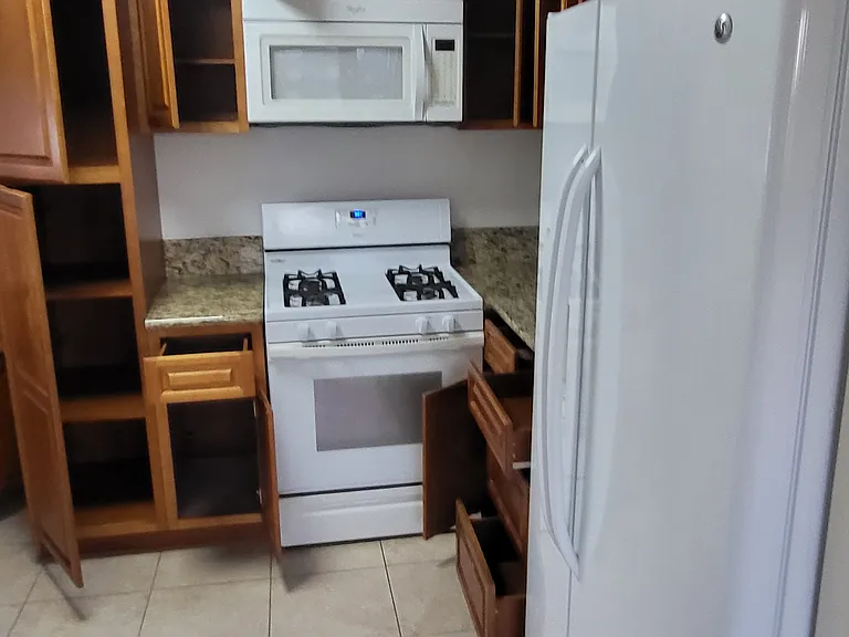 8633 Hervey St #8633 — Photo 16