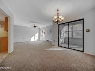 166 Cross Slope Ct UNIT D, Manalapan, NJ 07726