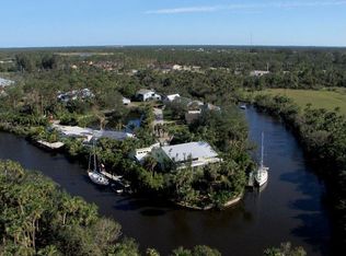 240 SW Willow Lake Trl, Stuart, FL 34997