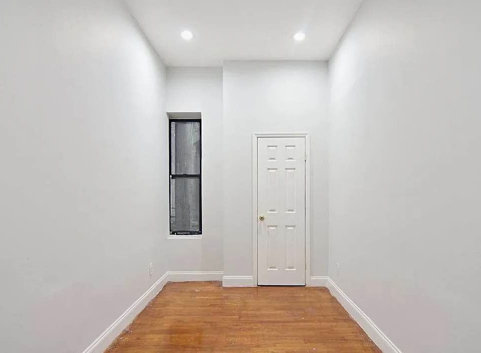 1st image of 542 W 159th St #5