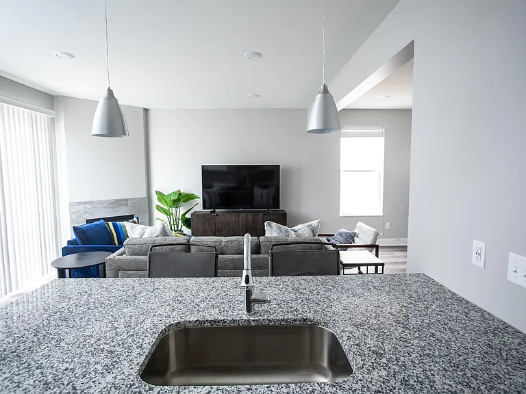 Evergreen Townhomes — Photo 14