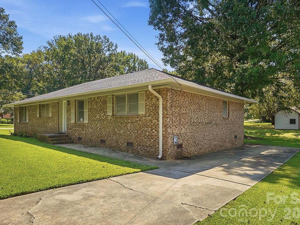 1st image of 8051 S Way Rd