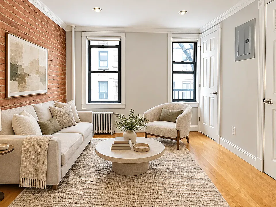 118 Mulberry St #4