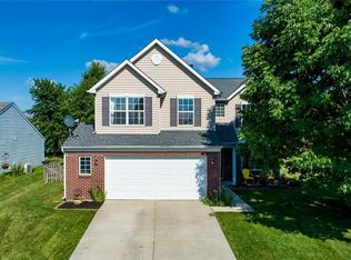 1089 Half Moon Ln, Cicero, IN 46034