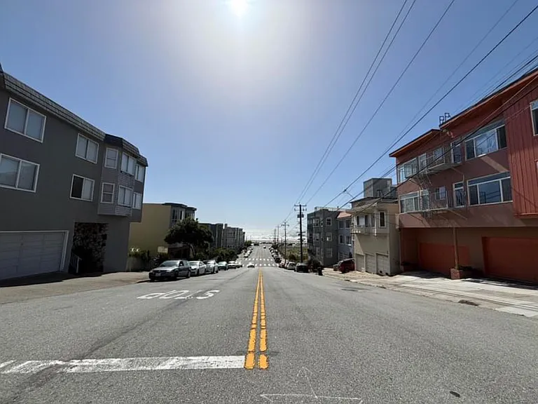 4640 Balboa St #7 — Photo 10