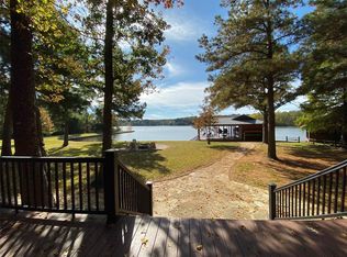 351 Eagle Point Dr W, Mount Vernon, TX 75457