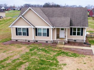 1027 Meridian Dr, Castalian Springs, TN 37031