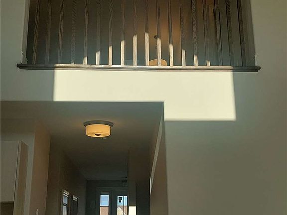 4th image of 708 Whetstone Ln