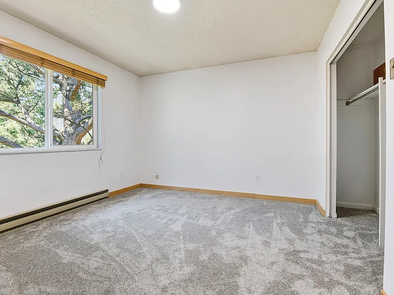 2130 Flat Iron Dr — Photo 11