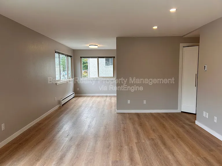 2233 NW 59th St #3 — Photo 3