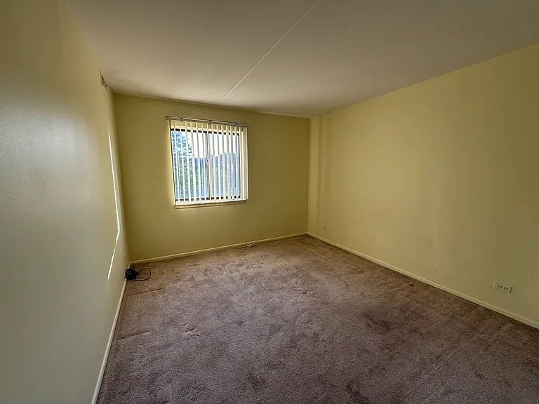1460 Fairlane Dr #225 — Photo 7