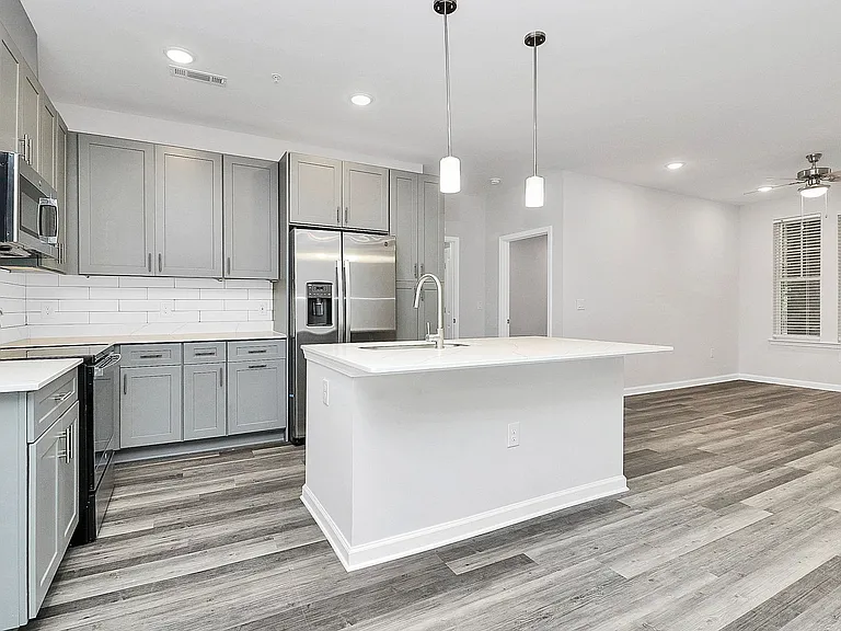 520 Tom Hunter Rd — Photo 48