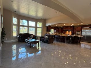 13350 E Peltier Rd, Acampo, CA 95220