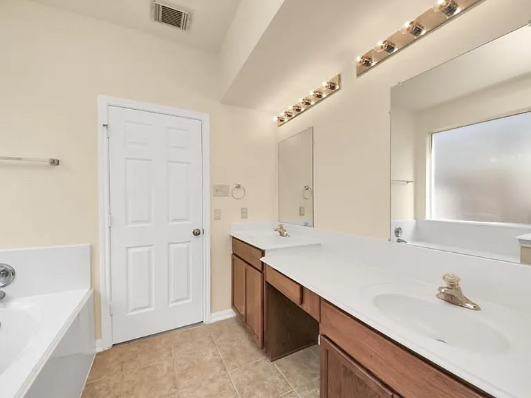 24326 Condors Nest — Photo 17