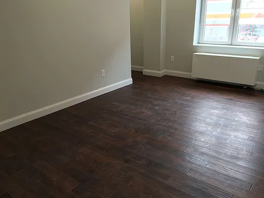 Rented by 18 REALTY | media 8