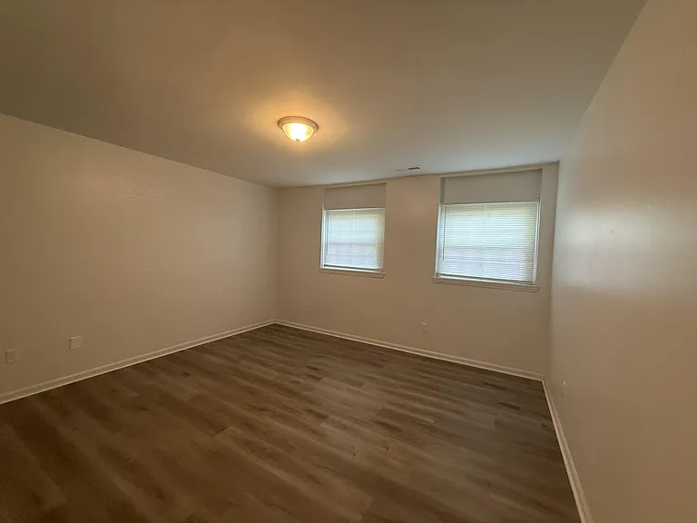 3517 Normandy Ln #49 — Photo 4