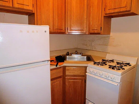 Rented by Prince Real Estate Associates LLC | media 11
