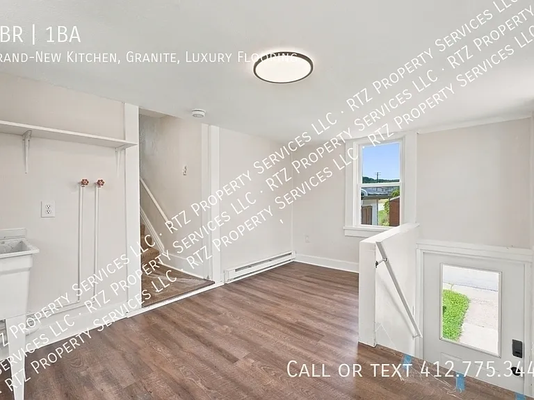 801 Vine St #2 — Photo 17