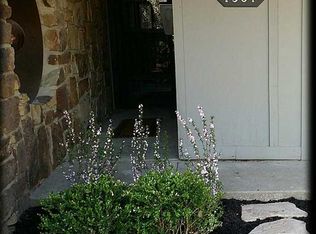 1507 Riverside Dr W, Tulsa, OK 74119