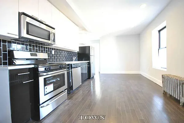 Rented by Town Residential | media 33