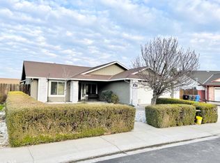 535 April Way, Manteca, CA 95336