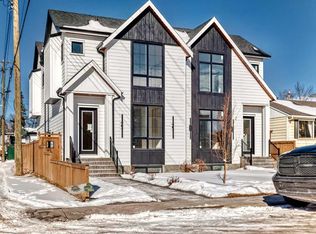 515 SE 34a St NW, Calgary, AB T2N2Y6