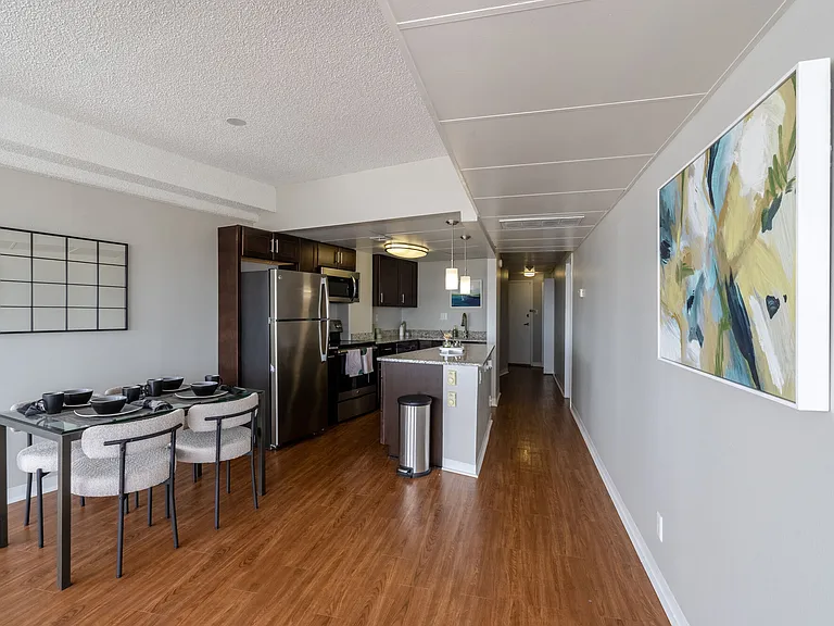 University Club Apartments — Photo 27