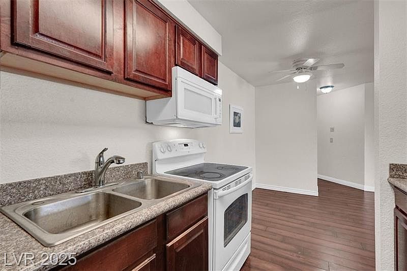 1st image of 2606 S Durango Dr Building 277-1