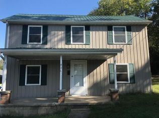 436 W 8th St, Paris, KY 40361