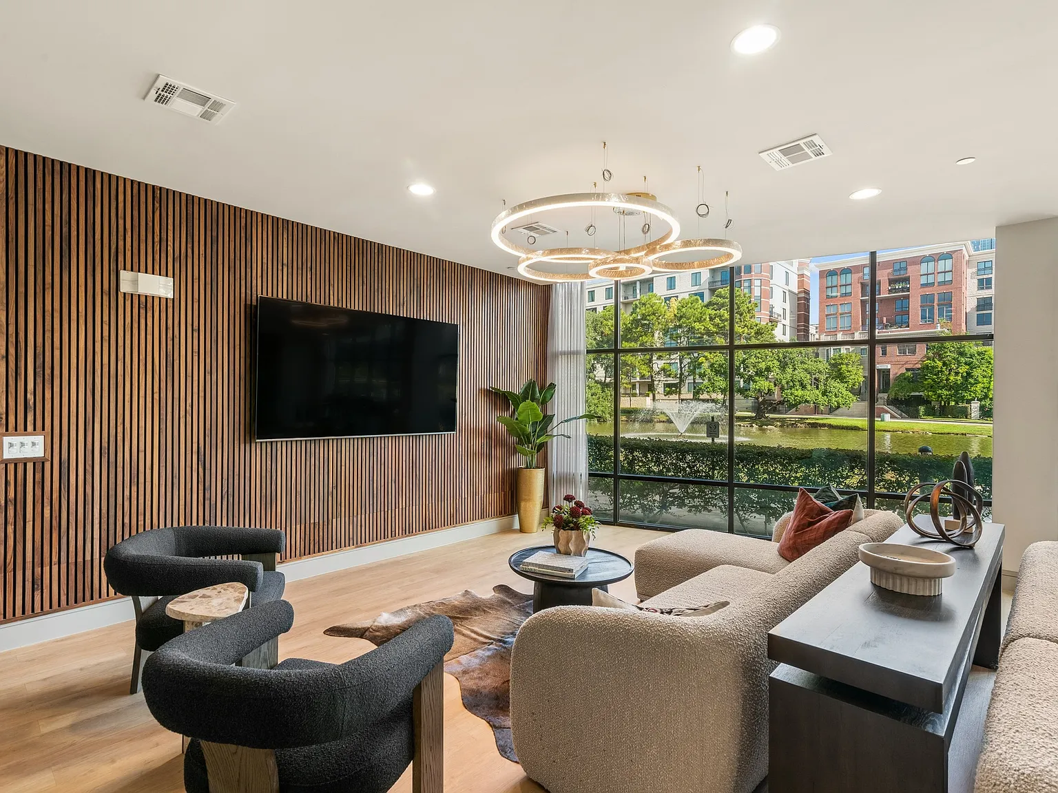 Broadstone Post Oak — Photo 3