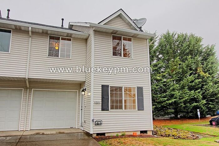 1st image of 5202 NE 85th Ave
