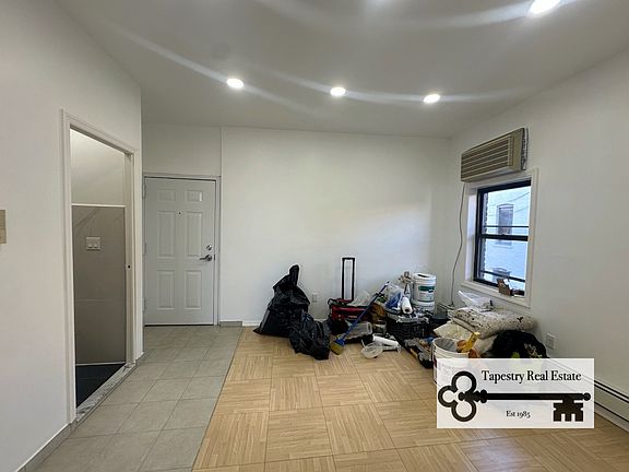 5th image of 30-09 34th St #2B