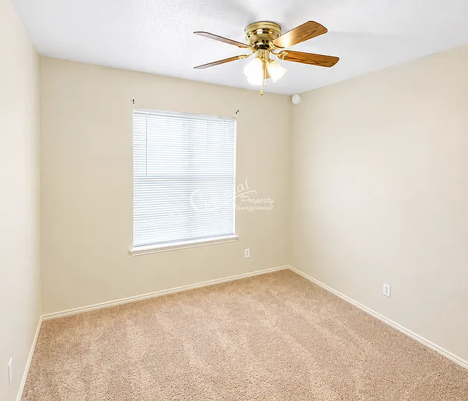 132 Blackbear Ln — Photo 6