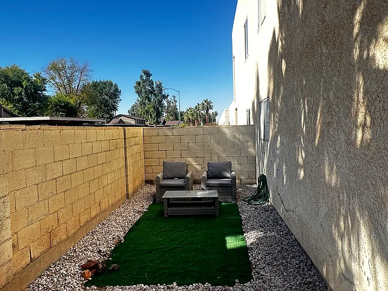 2525 W 12th Pl — Photo 16
