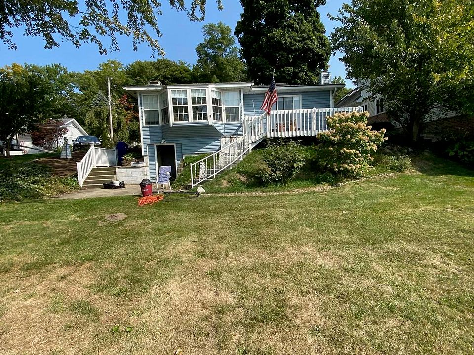 2nd image of 6987 Wildwood Dr