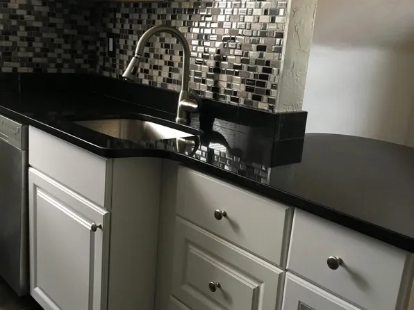 114 S Negley Ave #5, Pittsburgh, PA 15206