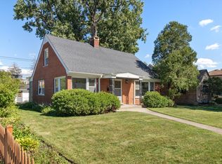 421 S Western Ave, Park Ridge, IL 60068