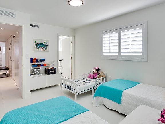 3rd image of 200 Galen Dr APT 104