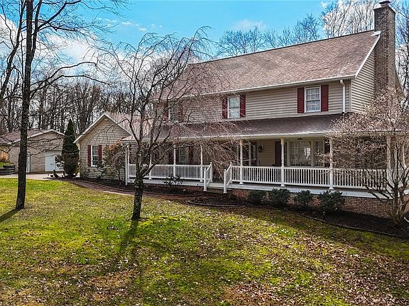 3rd image of 81 James Rd