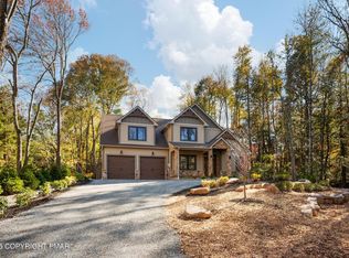234 Tanglewood Dr, Pocono Pines, PA 18350