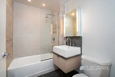 Rented by (Legacy) Elegran