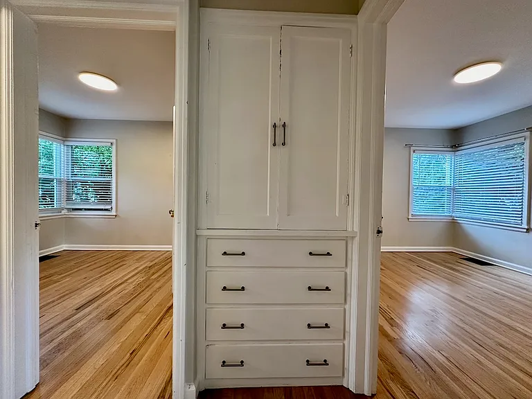 Hallway built-ins
