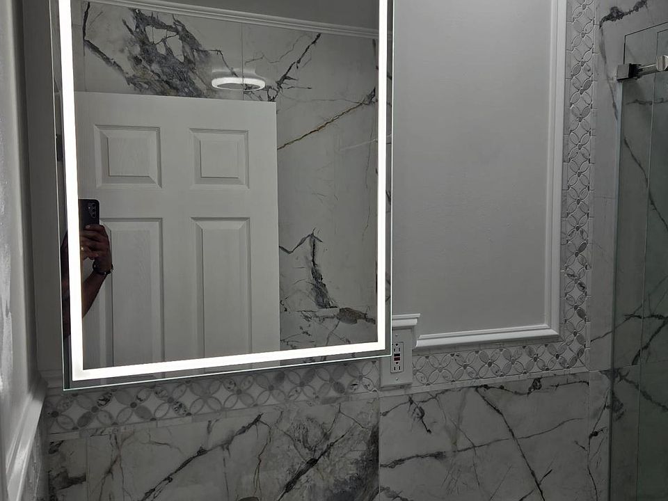 1st image of 519 Chauncey St APT 3A